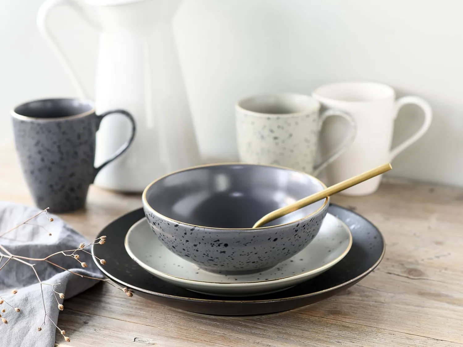 , series INDUSTRIAL GOLD, set of dishes, combination service 16 pieces, Stoneware
