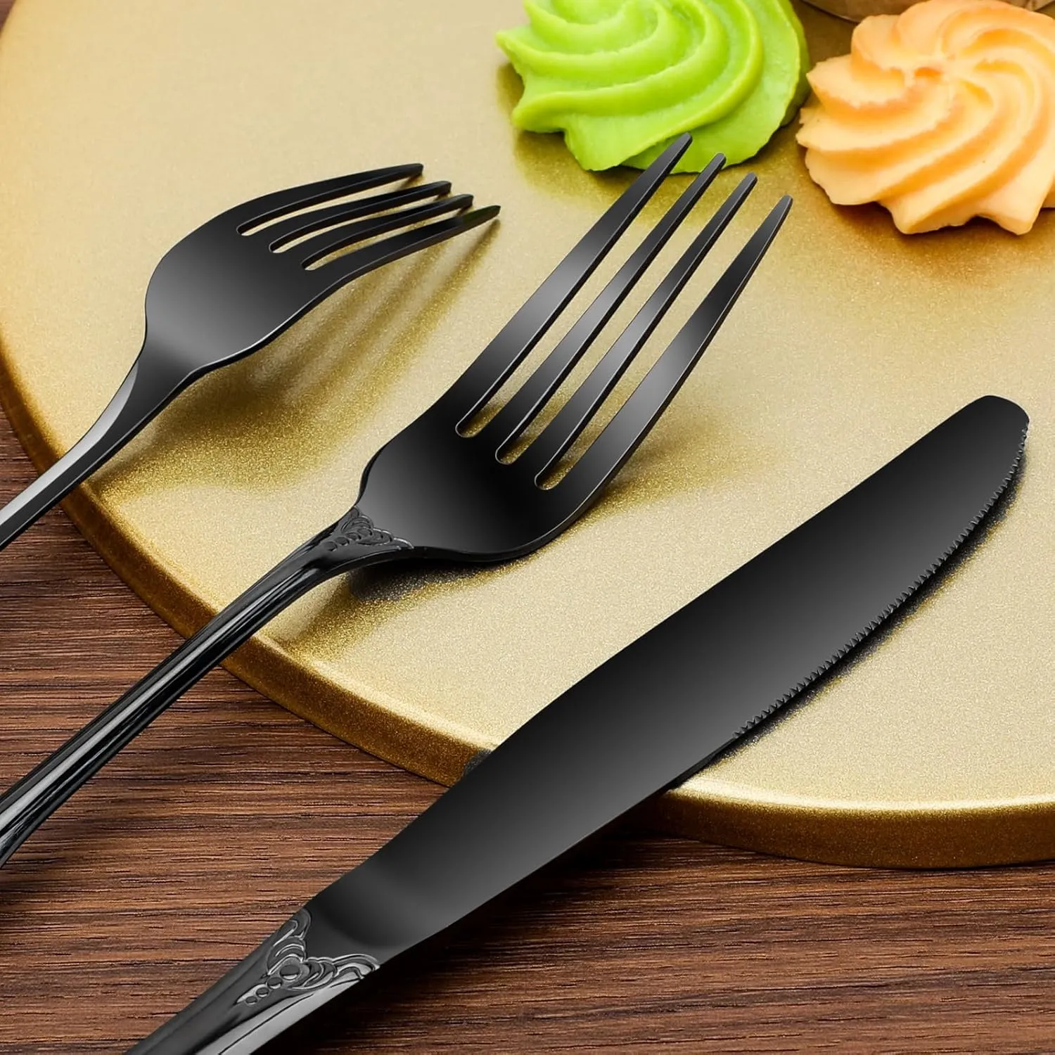 20 Piece Silverware Set Service for 4,Premium Stainless Steel Flatware Set,Mirror Polished Cutlery Utensil Set,Durable Home Kitchen Eating Tableware Set (Black)