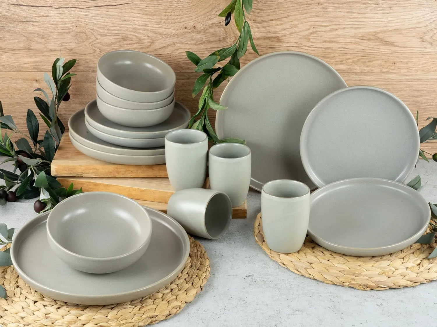 23582 Uno Grey 16-Piece Crockery Set, Stoneware Crockery Set