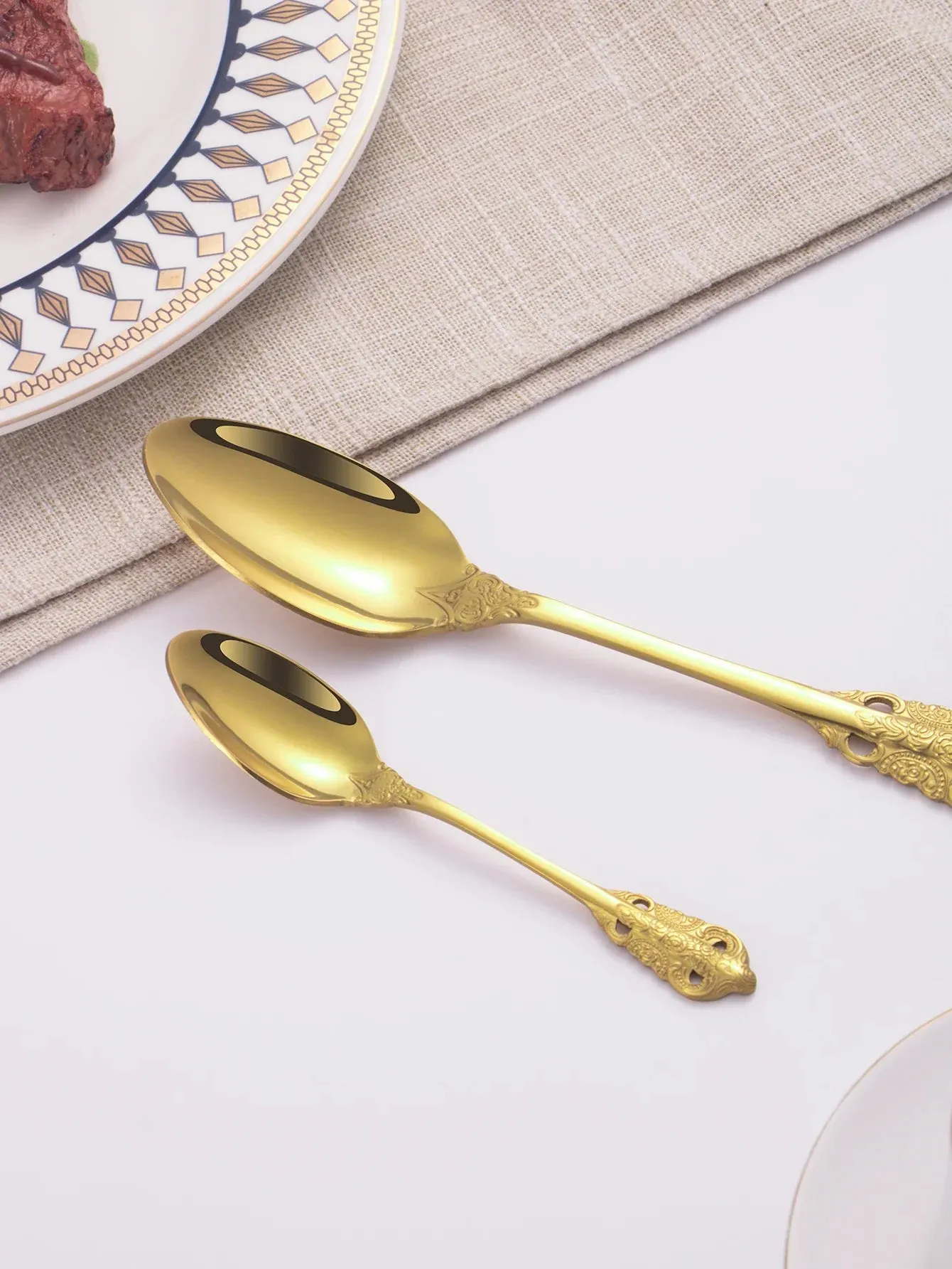 24 Piece Stainless Steel Christmas Tableware Set For Home Hotel And Parties