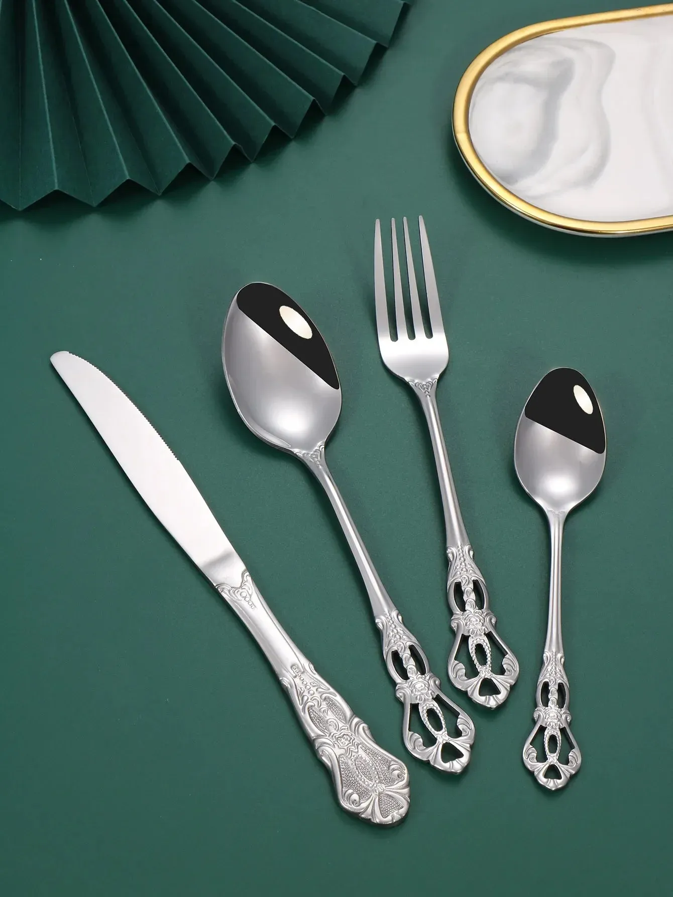 24 Piece Stainless Steel Hotel Tableware Set With Embossed Pattern