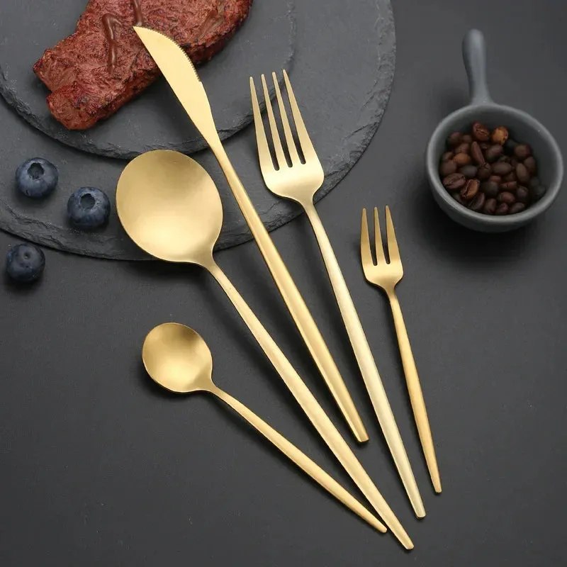 30 Piece Stainless Steel Cutlery Set For Dinner And Kitchen Tableware