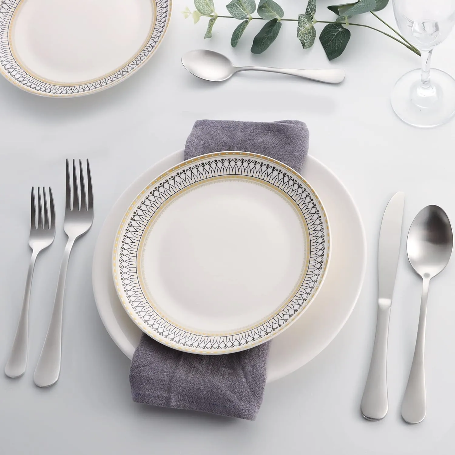 40 Piece Silverware Set, LIANYU Flatware Cutlery Set for 8, Include Knife Fork Spoon, Fancy Satin Finish Eating Utensils Tableware for Home Restaurant Party, Matte Finish, Dishwasher Safe