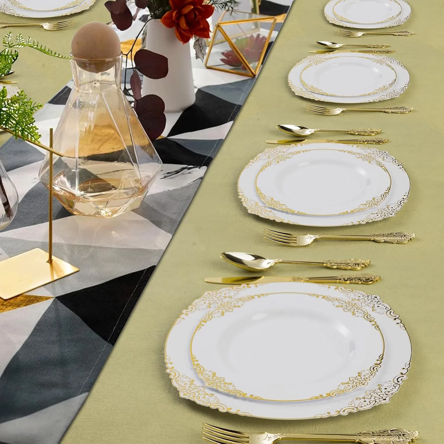 75PCS Gold Plastic Silverware for 25 Guests, Heavy Duty Gold Disposable Utensils Sets, Includes 25 Forks, 25 Spoons, 25 Knives, Elegant Cutlery Perfect for Wedding, Party