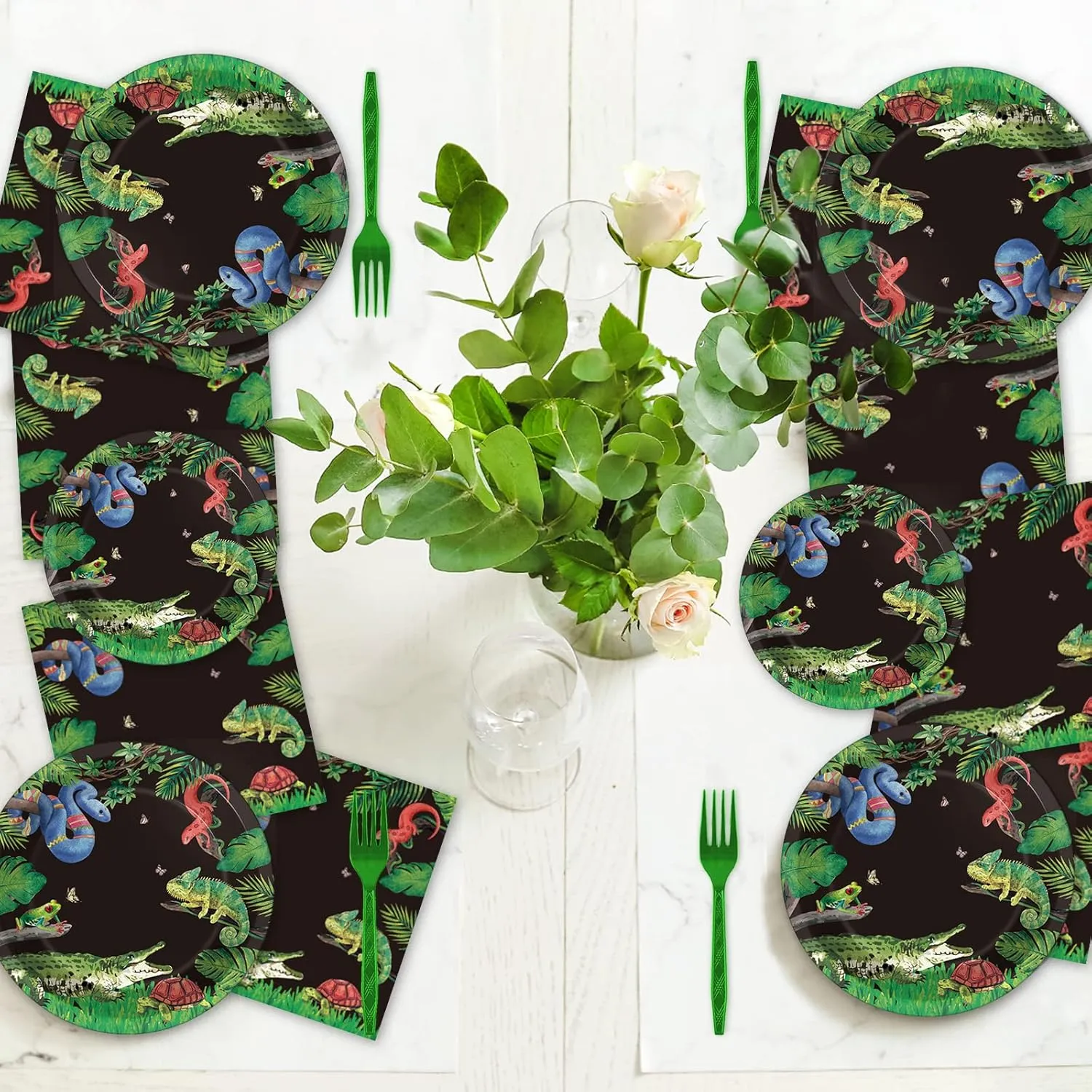96 Pcs Reptile Snake Party Plates Napkins Tableware Set Lizard Birthday Party Supplies Disposable Paper Dinnerware Jungle Alligator Wildlife Theme Table Decoration Favors for Kids Birthday, 24 Guests