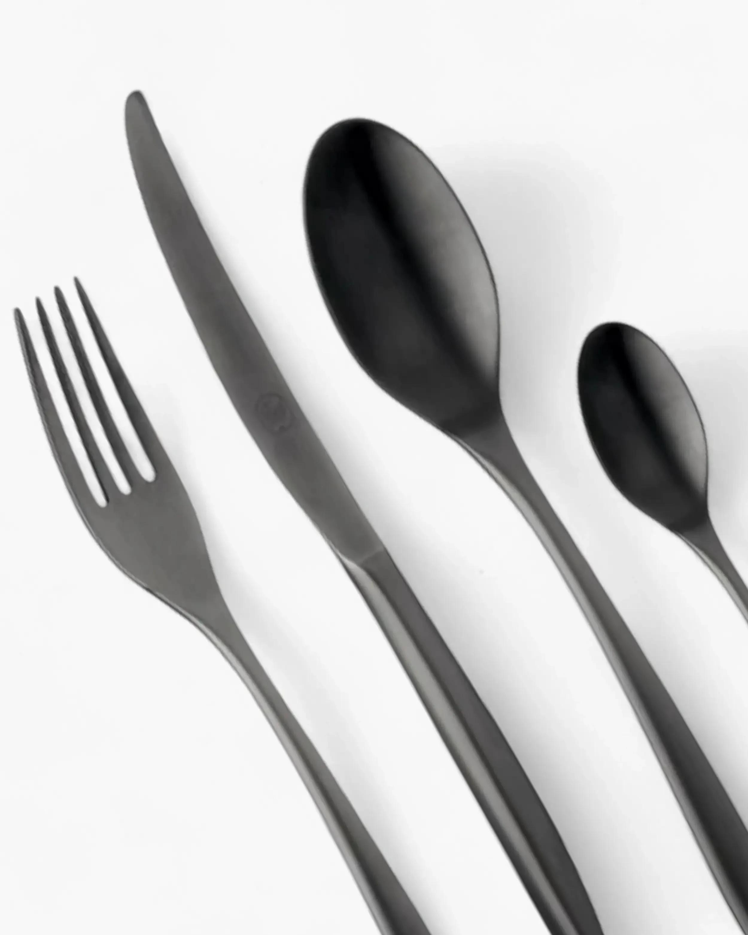 Broggi Zeta 24-piece cutlery set
