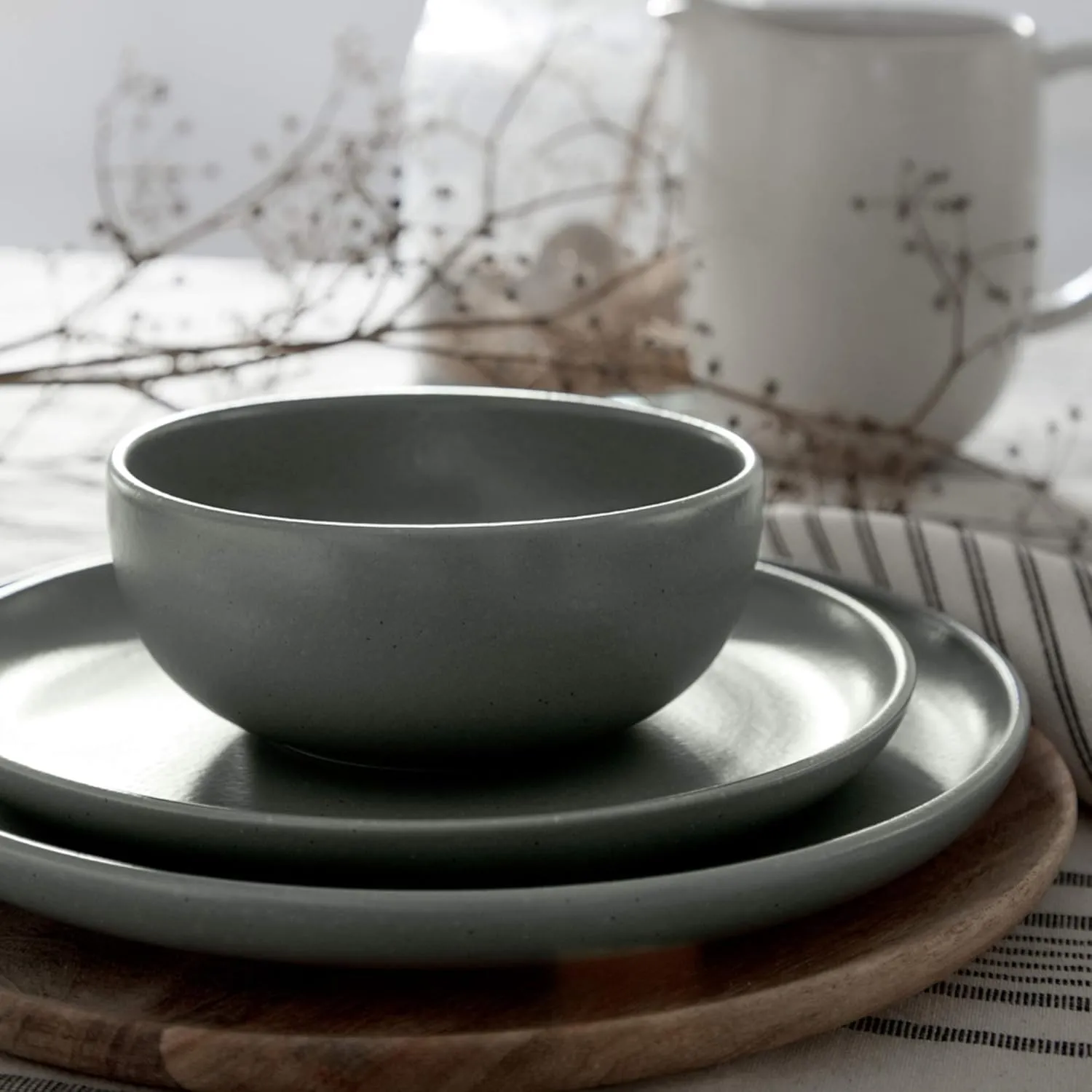 Casafina Ceramic Stoneware 18-Piece Place Setting Service for 6 with Cereal Bowls - Pacifica Collection, Artichoke Green | Microwave & Dishwasher Safe Dinnerware Set | Restaurant Quality Tableware