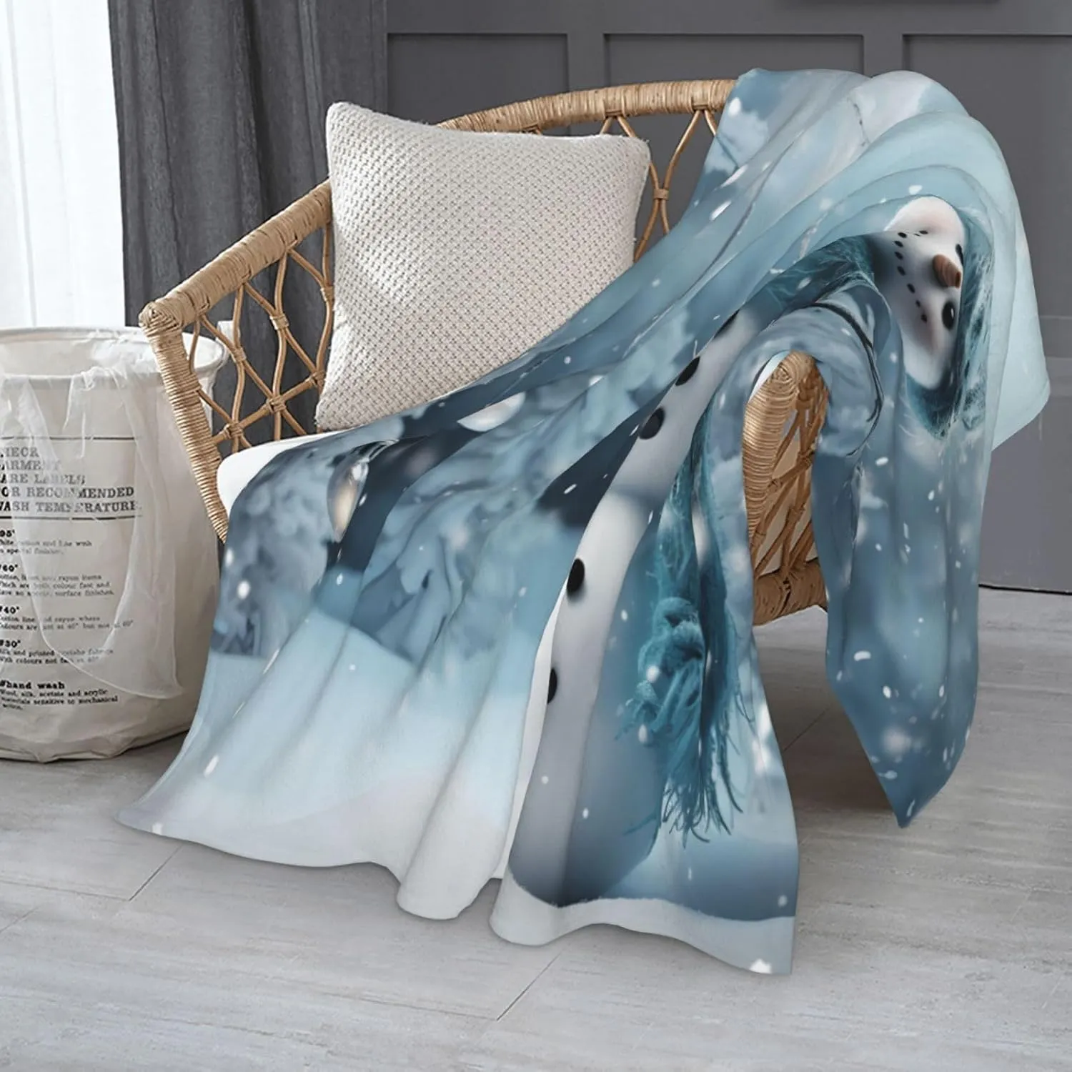 Christmas Funny Snowman Winter Throw Blankets，Tree Soft Fleece Blanket 60"X50" Couch Cover for Bed Sofa Chair Camping Travel