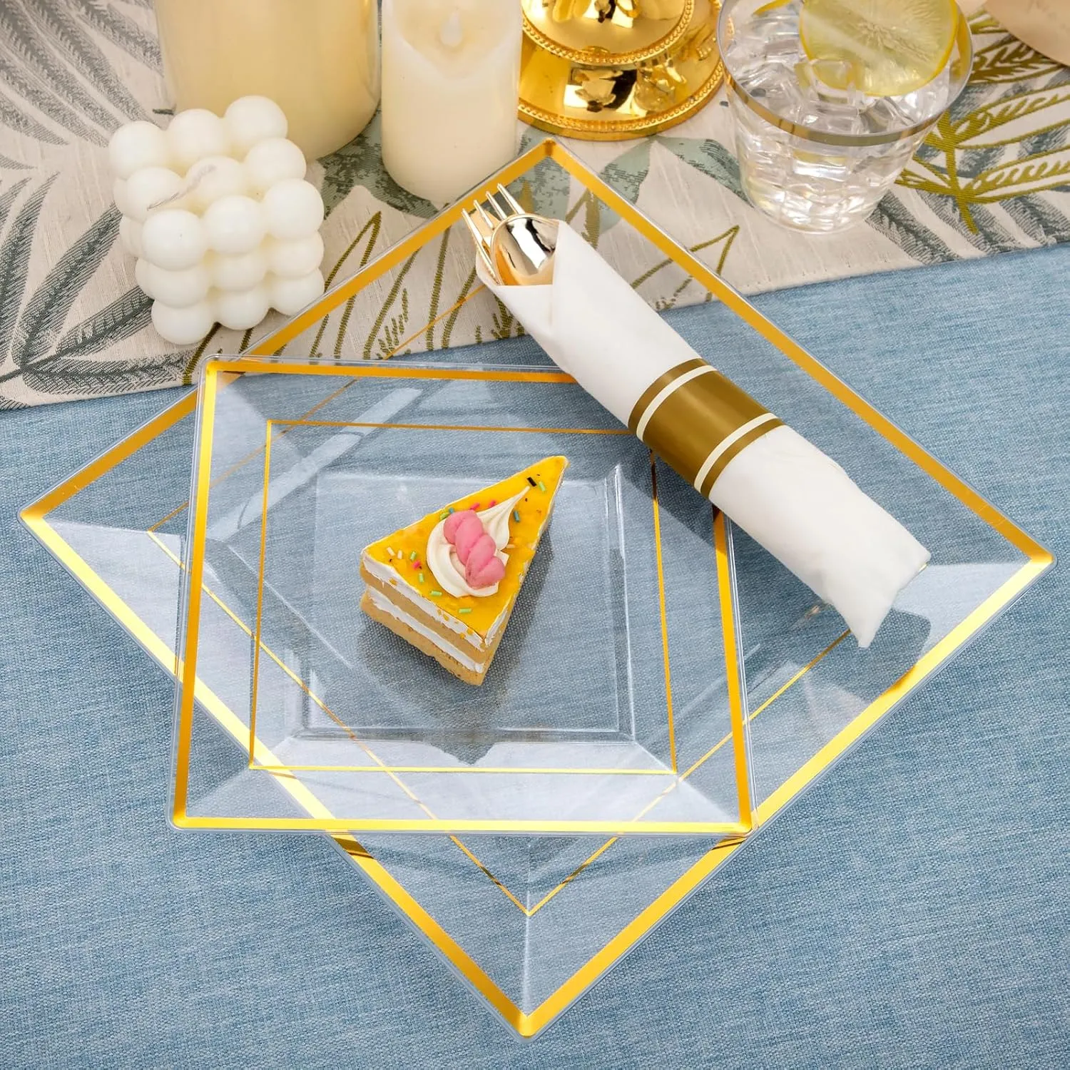 DaYammi 175 PCS Clear Gold Plastic Plates,Gold Plastic Dinnerware Sets,Includes: 25 Dinner Plates,25 Salad Plates,25 Pre Rolled Napkins with silverware,25 Cups 9 OZ, Perfect for Wedding and Party