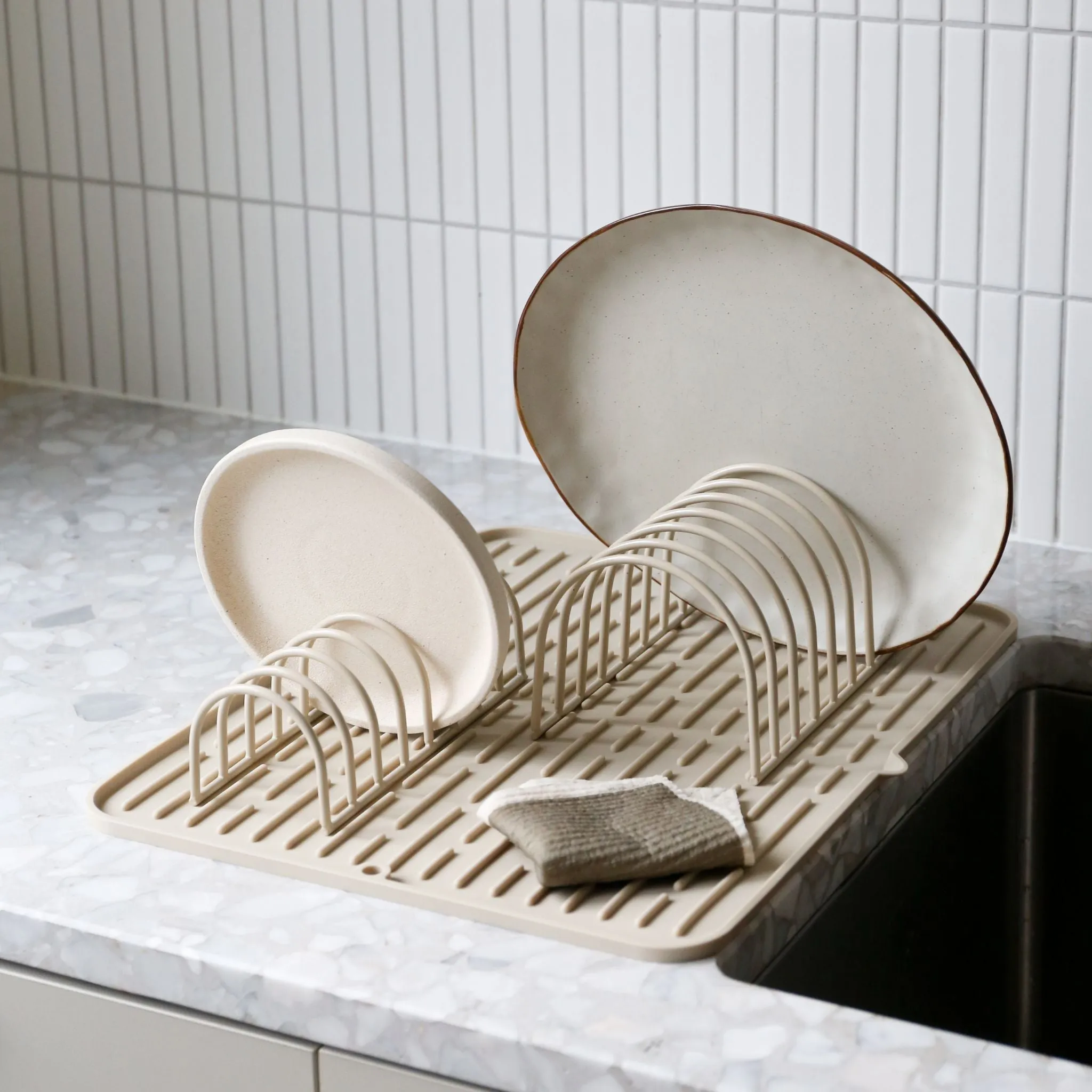 DESIGNSTUFF Dish Drainer, Sand (Set of 2)
