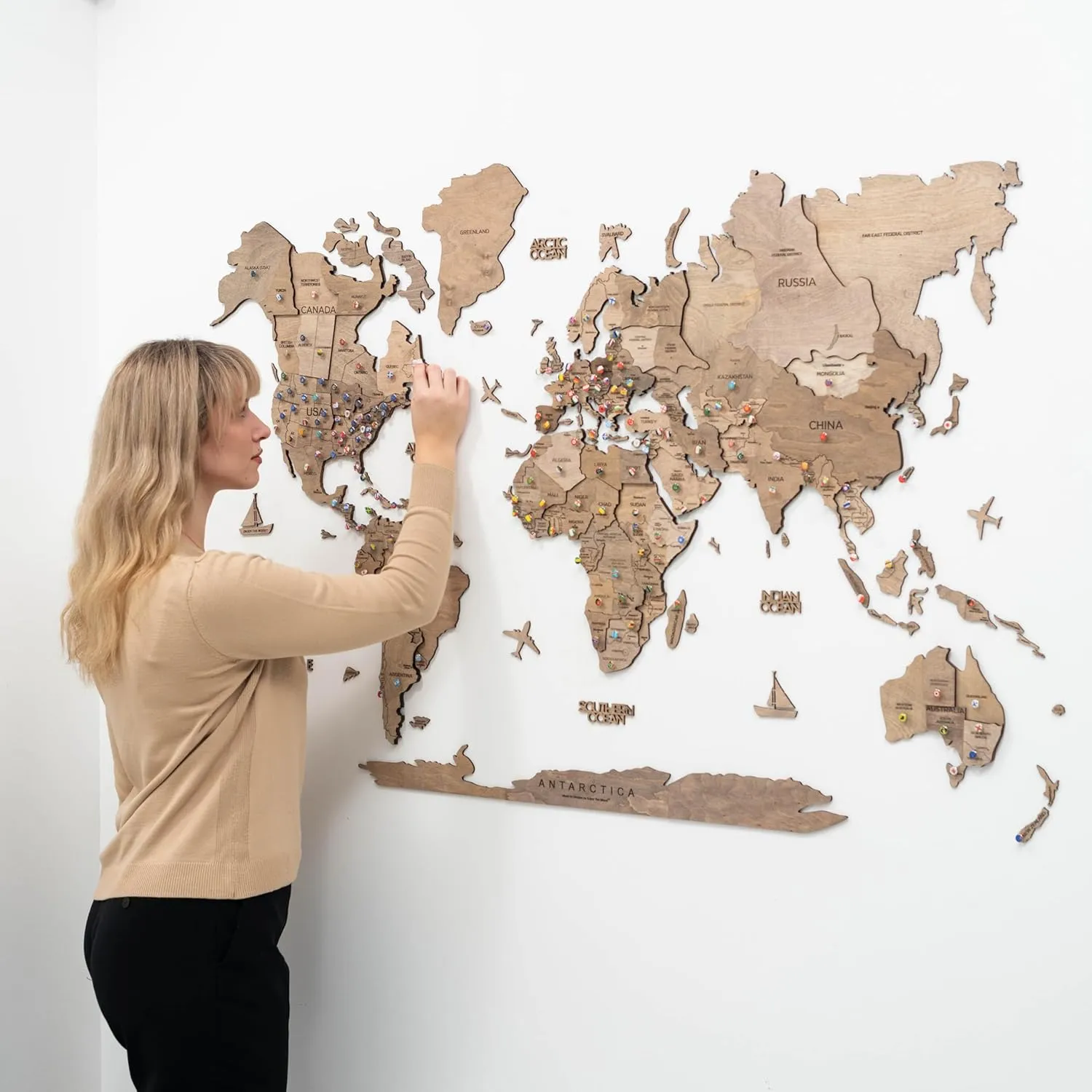 ENJOY THE WOOD 3D Wood World Map Wall Art Large Wood Wall Décor Housewarming Gift Idea Wood Wall Art World Travel Map For Home & Kitchen or Office (Terra, M)