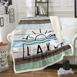 Erosebridal Lake Life Decor Throw Blanket, 50"x60", Multicolor Sunset Wood Plank Letter Print, Microfiber/Sherpa Blend, Reversible, Soft and Warm, Perfect for Reading, Napping, Camping, Travel