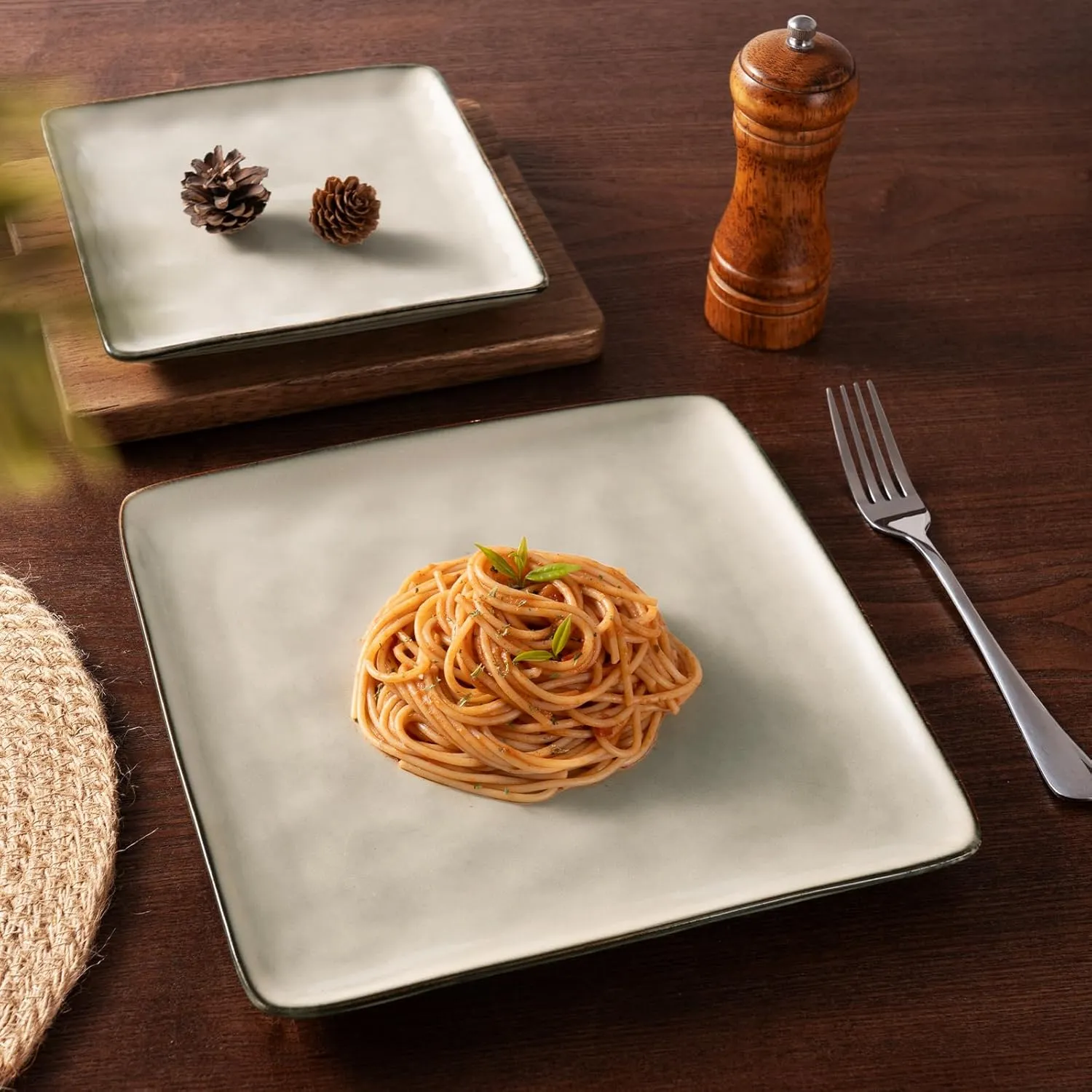Famiware Dinnerware Sets for 4, Ocean Square 12-Piece Kitchen Plates and Bowls Sets, Microwave and Dishwasher Safe, Scratch Resistant, Light khaki