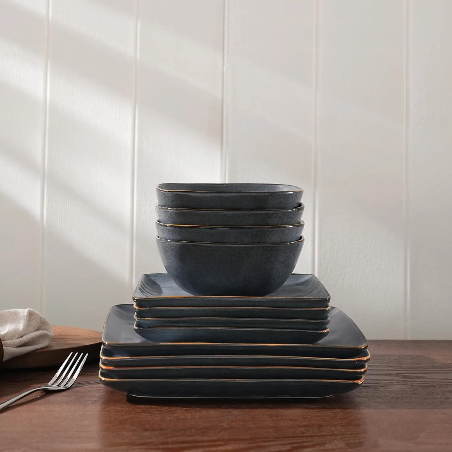 Famiware Dinnerware Sets for 4, Ocean Square 12-Piece Kitchen Plates and Bowls Sets, Microwave and Dishwasher Safe, Scratch Resistant, Matte Black