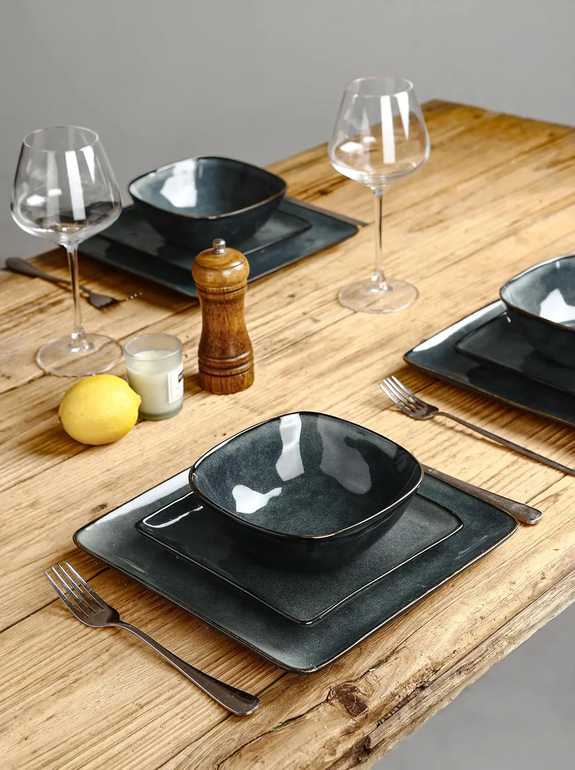 Famiware Dinnerware Sets for 4, Ocean Square 12-Piece Kitchen Plates and Bowls Sets, Reactive Glaze, Microwave and Dishwasher Safe, Scratch Resistant, Deep Forest
