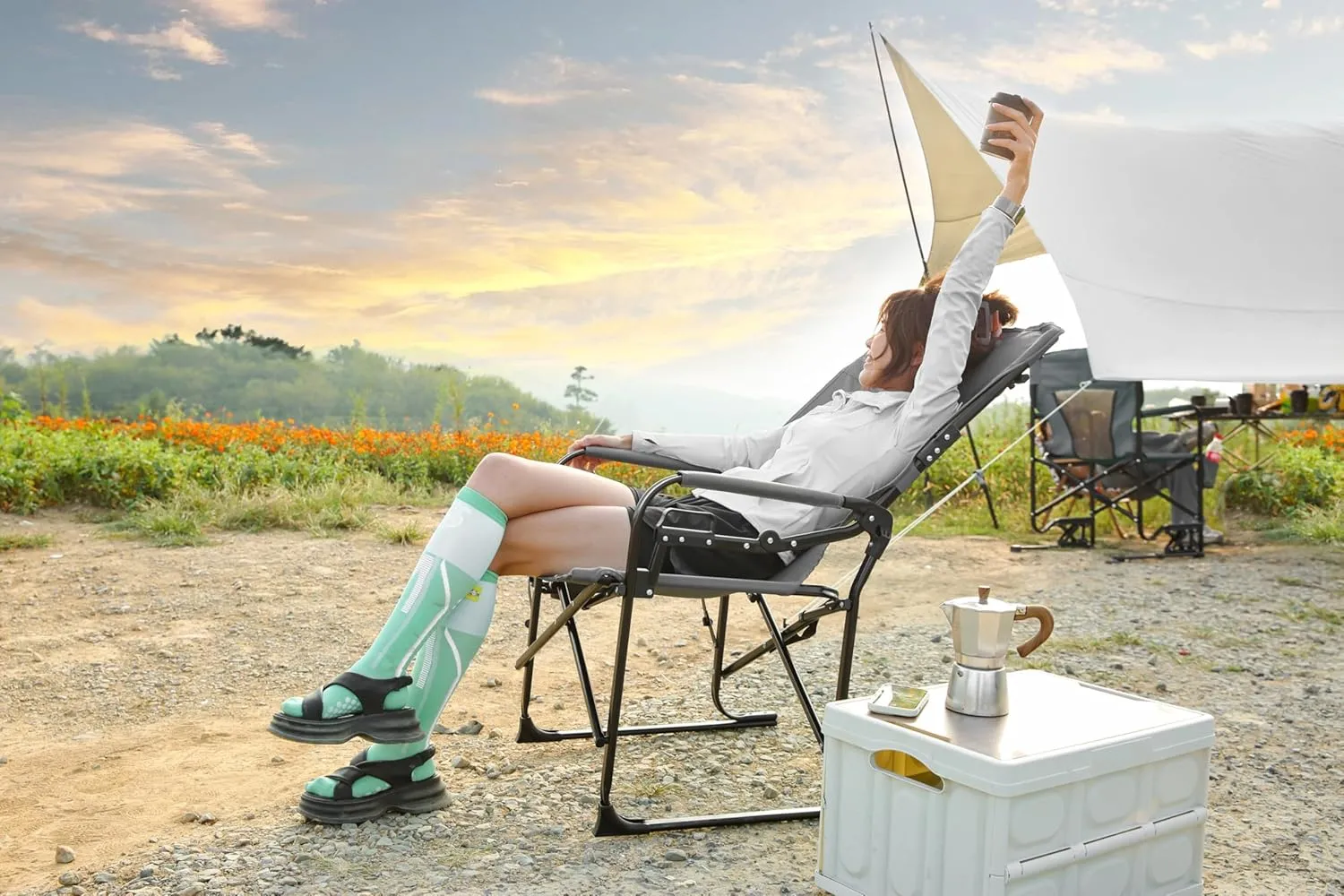 Foldable Directors Chair, Heavy Duty Outdoor Camping Chair with Side Table and Pocket,Oversized Rocking Lawn Chair for Fishing,Beach,Sport Events (Gray)