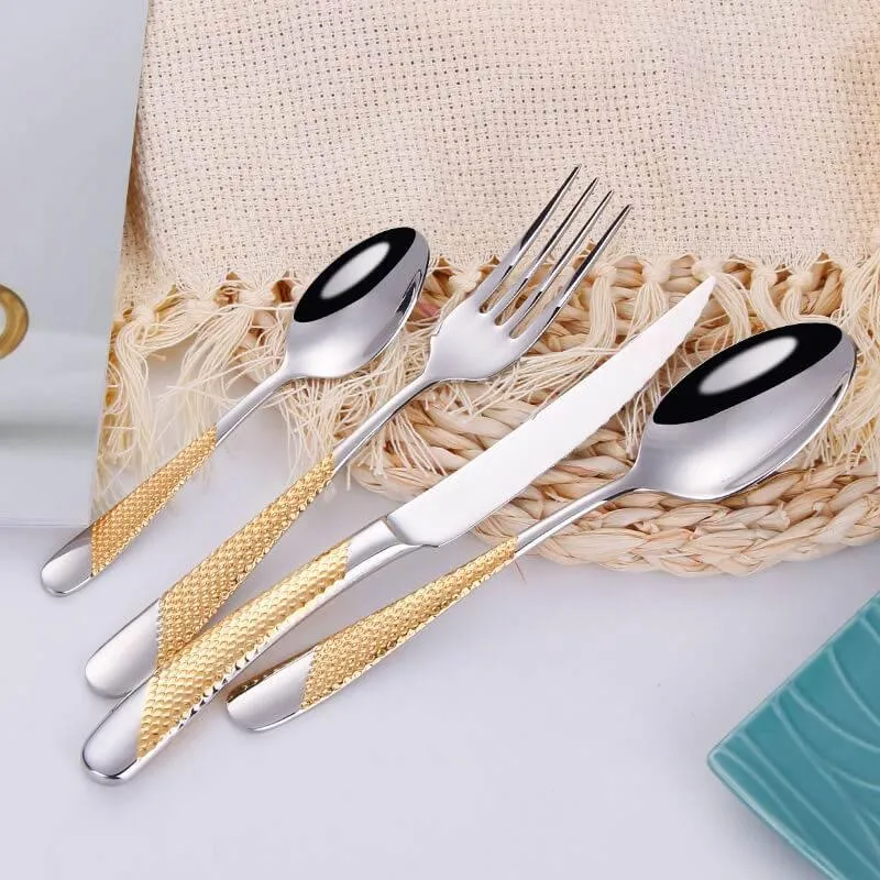Gold Dinnerware Set - Luxury 4-Piece Tableware