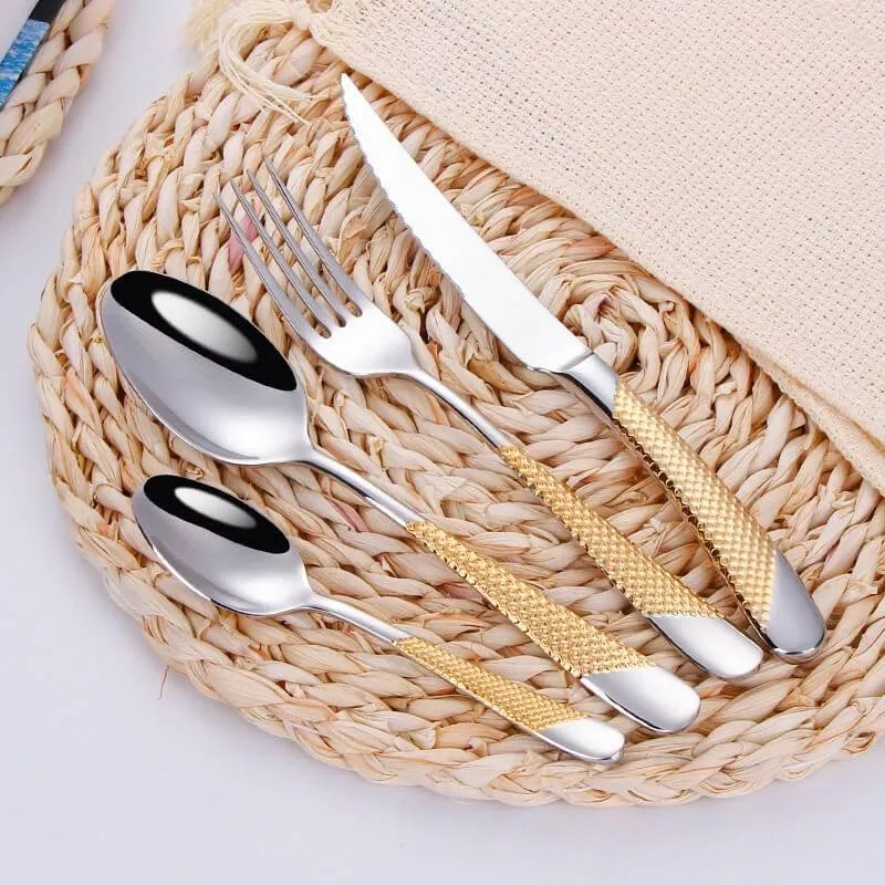 Gold Dinnerware Set - Luxury 4-Piece Tableware
