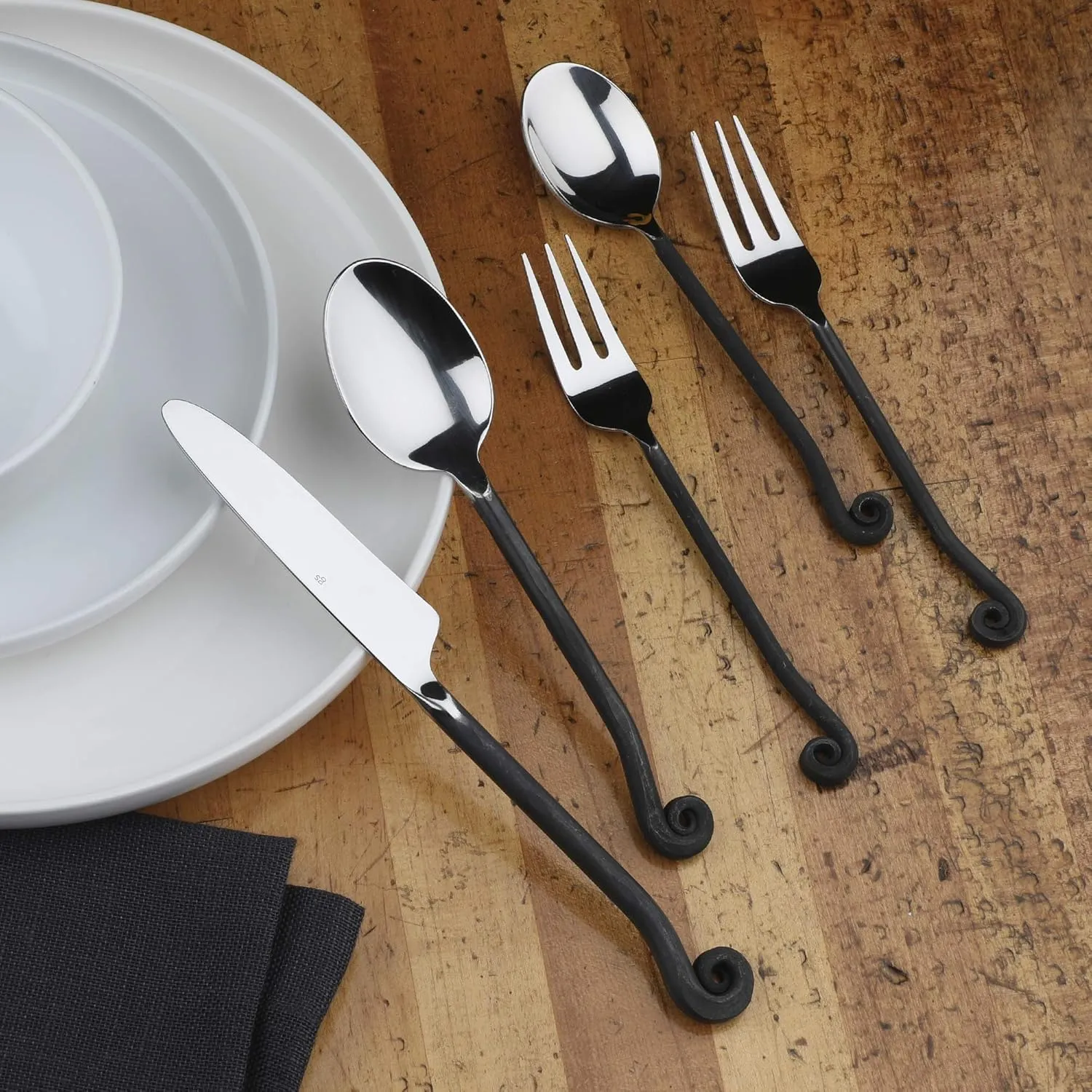 Gourmet Settings 20-Piece Flatware Treble Clef Collection Black Silverware Cutlery Kitchen Sets, Stainless Steel Utensils Knife/Fork/Spoons, Dishwasher Safe (34-350)