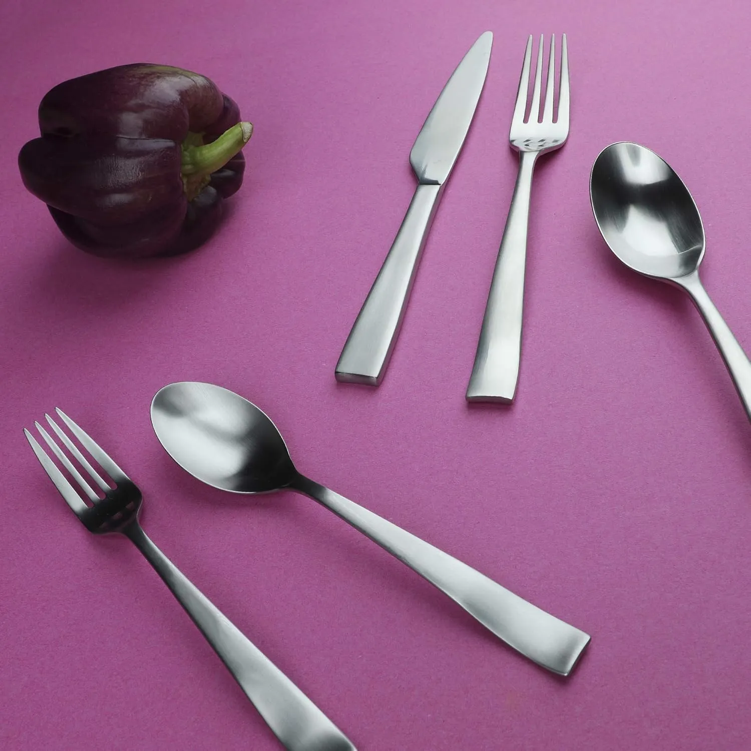 Gourmet Settings 20-Piece Silverware Hotel Collection Flatware Set for 12, Service for 4, Stainless Steel