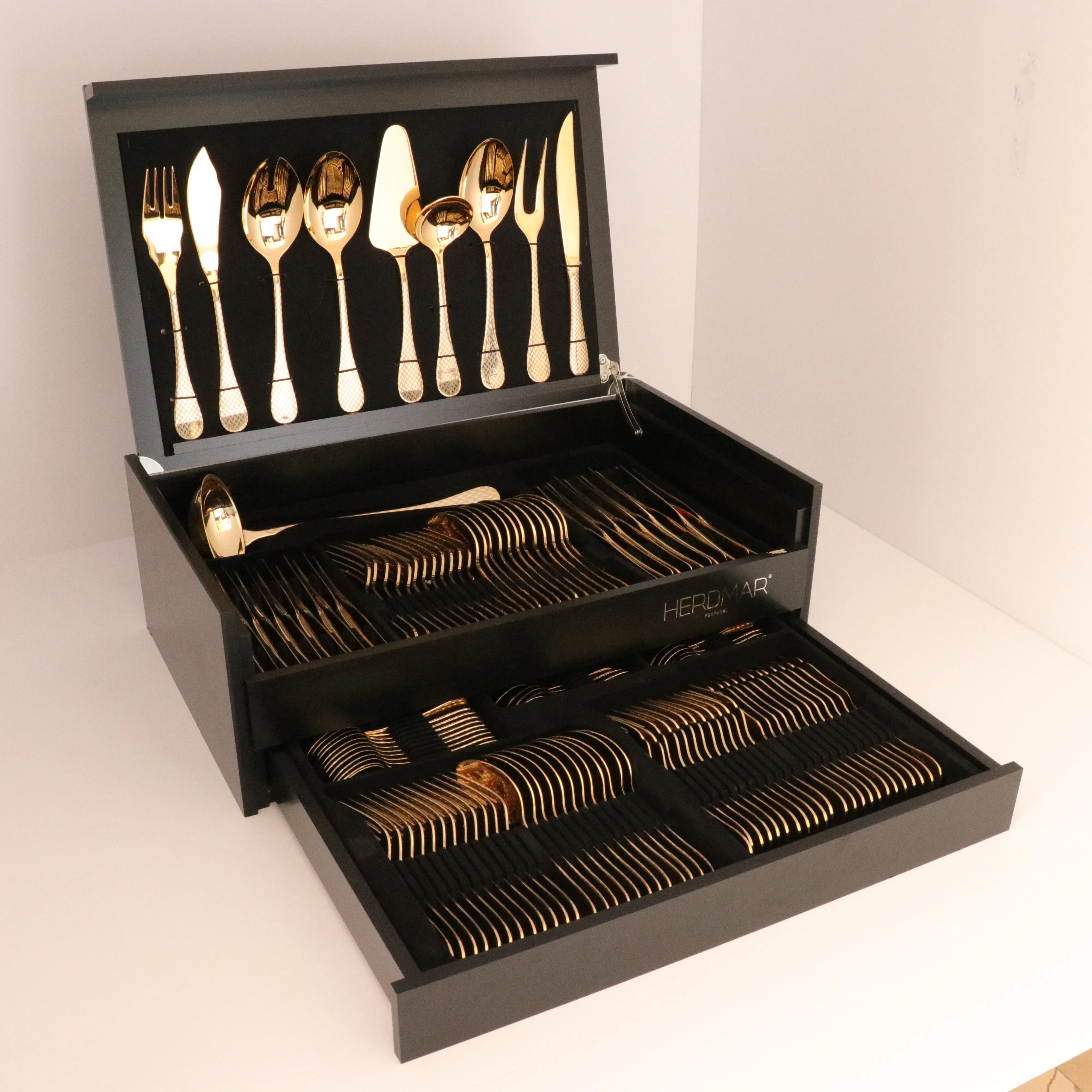 Herdmar Rocco Cutlery Set Gold
