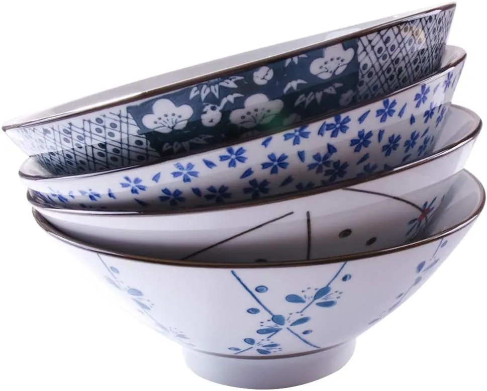 Japanese Ramen Bowl Set of 4 Large Soup Bowls, 7.5 Inch, White and Blue