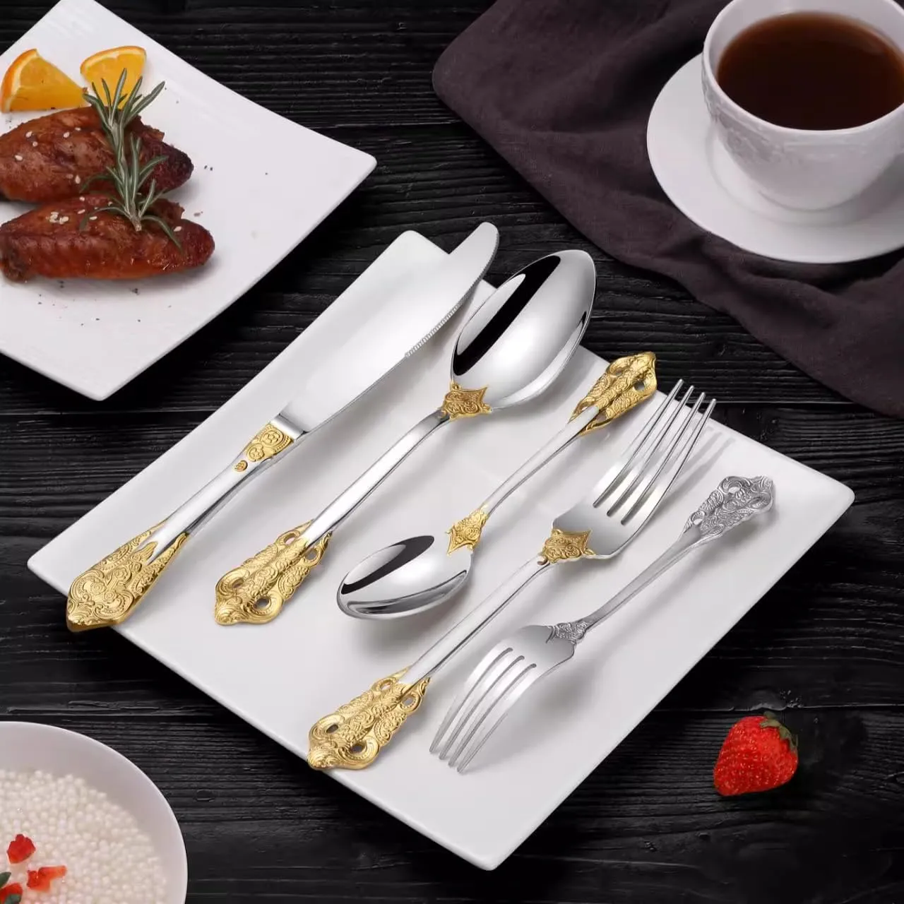 Luxury 30 Pcs Silverware Set, Royal Flatware Set, Modern 304 Stainless Steel Flatware, Cutlery, Tableware. Serving 6. (Gold & Silver)