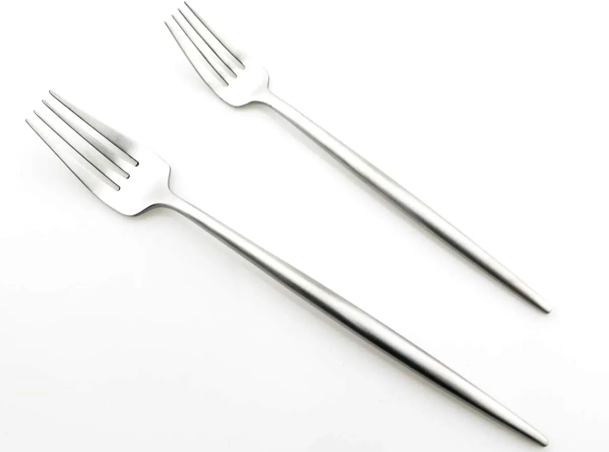 Luxury Silverware Royal Cutlery Set - 24 Pieces Flatware Set - Service For 4 Silver 18/10 Stainless Steel - Matte Finish with Drinking Straw