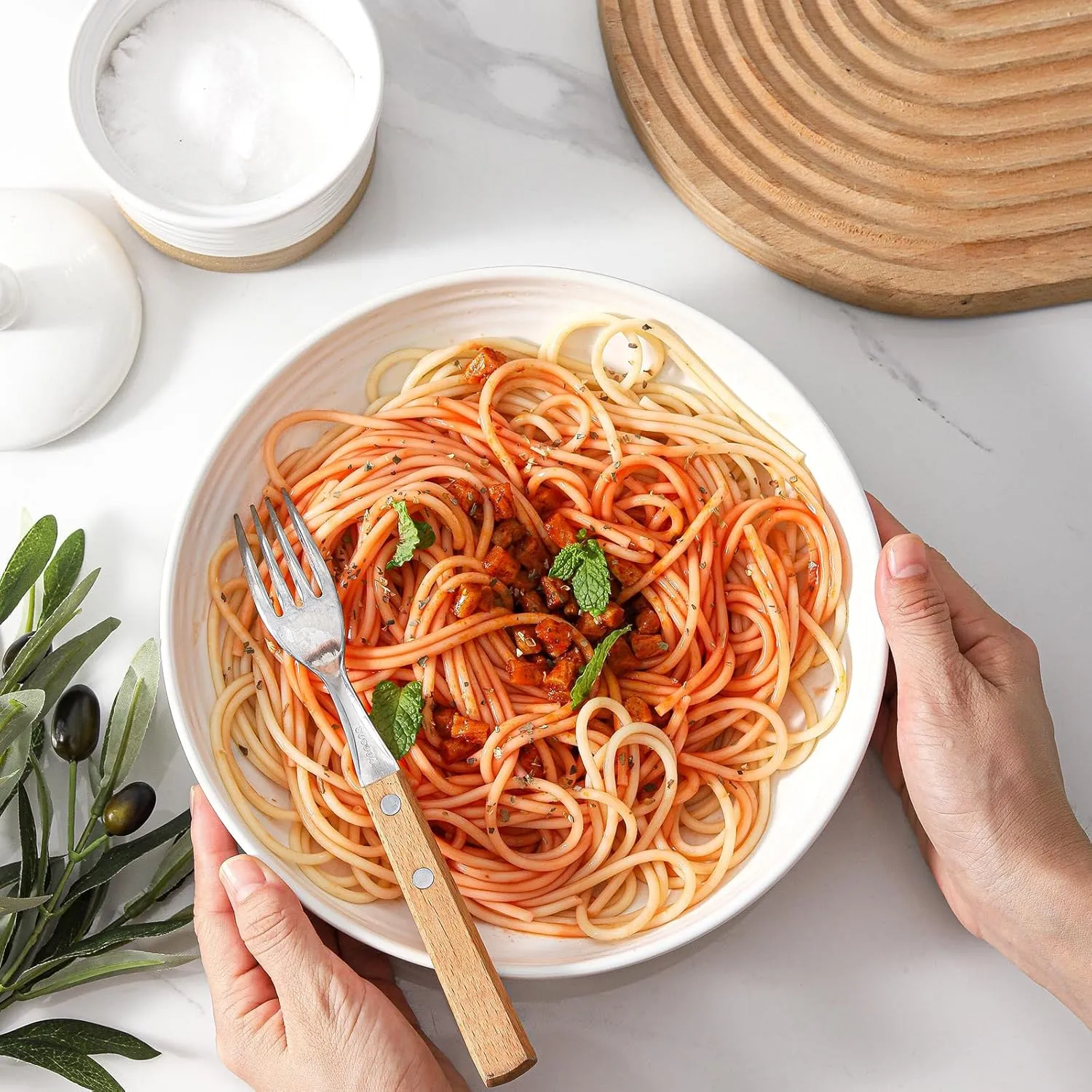 Pasta Bowls Set of 2, 8.7" Ceramic Salad Bowl, 32 OZ Wide and Shallow Bowls, Serving Bowls Plates for Kitchen Dinner, Microwave & Dishwasher Safe, White & Brown