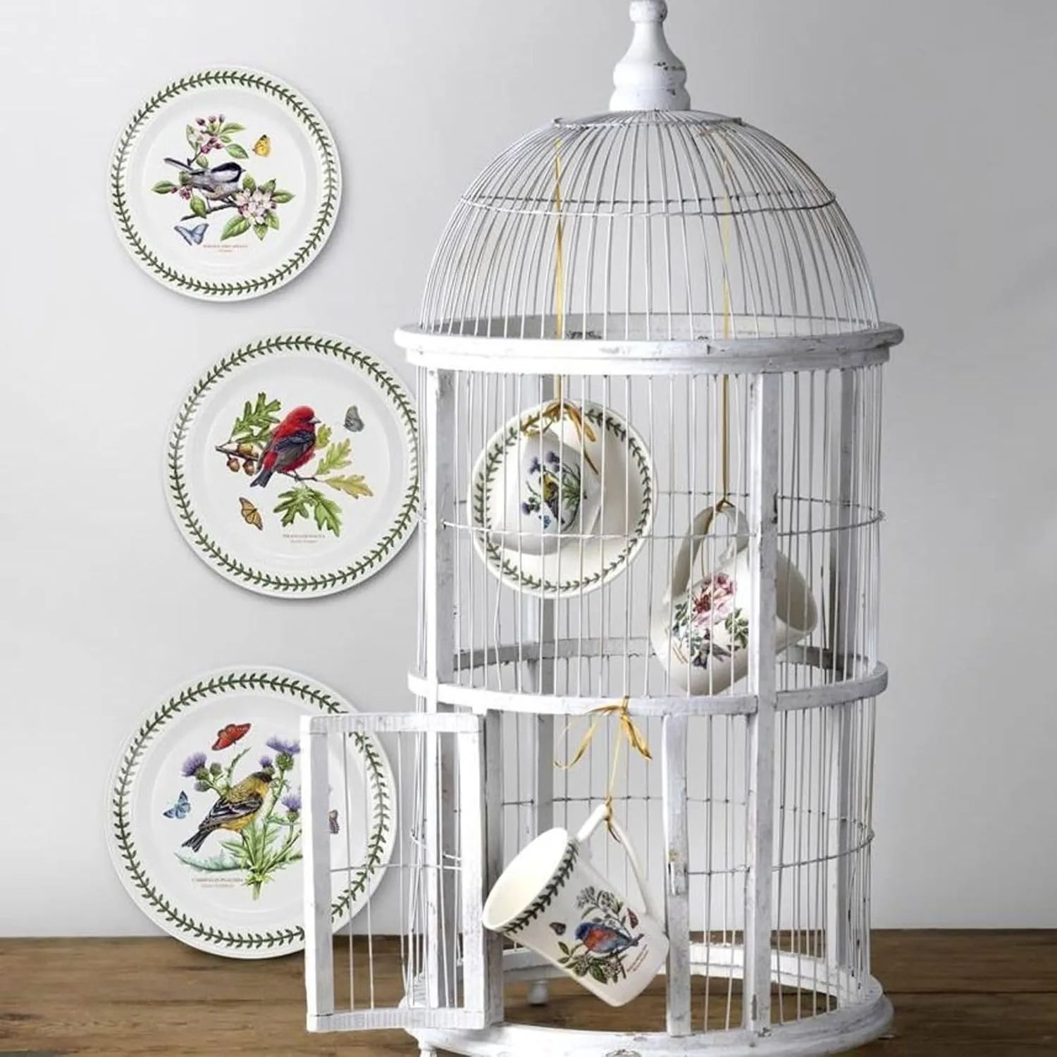 Portmeirion Botanic Garden Birds Tankard Mug, Baltimore Oriole - 12oz Ceramic Cup with Chip-Resistant Glaze - Dishwasher, Microwave, Freezer, Oven Safe - Rustic Charm for Coffee Shop or Home
