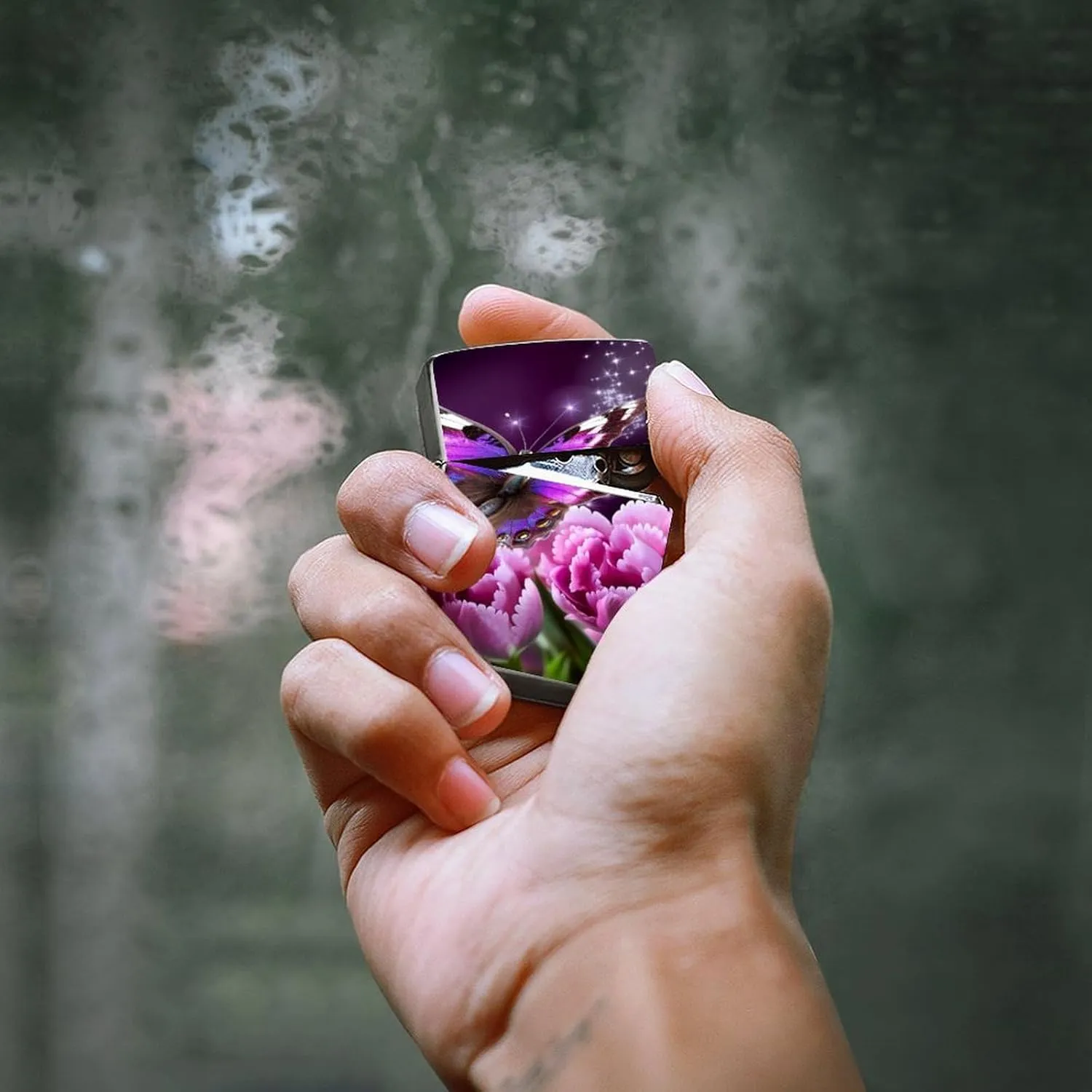 Purple Flower ButterflyLighter Case Waterproof Lighter Sleeve Lighters Protective Cover with Graffiti Design