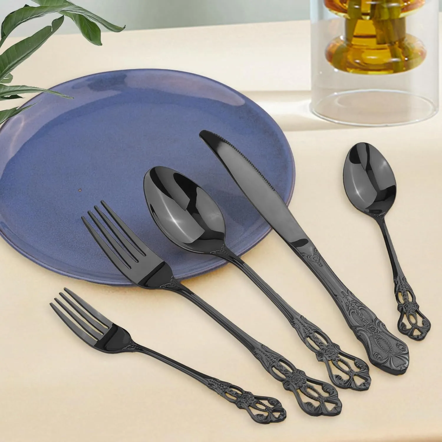 Retro Royal Black Silverware Set With Gift Box, 20-Pieces Cutlery Set Utensils Stainless Steel Flatware For 4 MIKIWAY Kitchen Tableware Set For Gifts Festive, Dishwasher Safe, Mirror Polishing