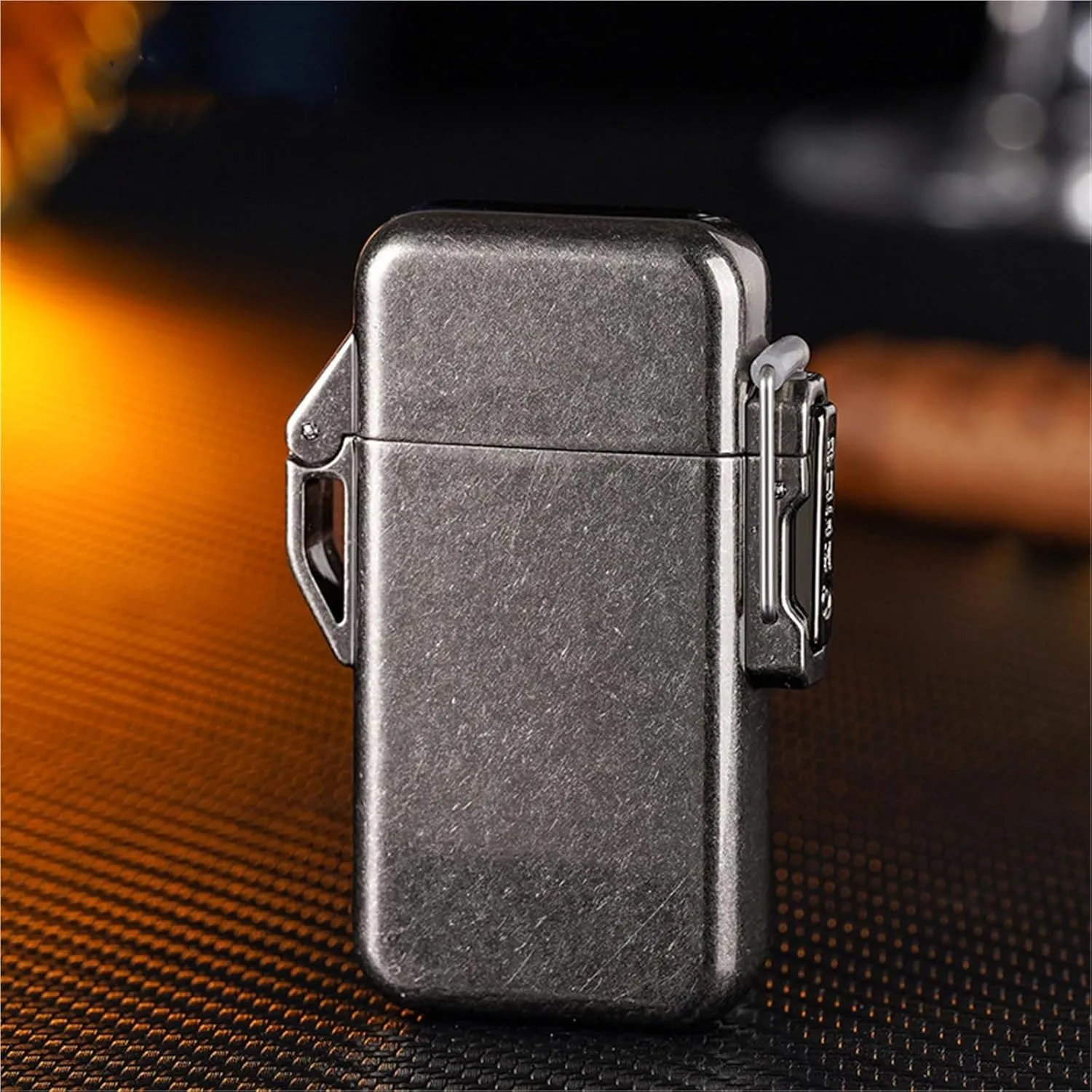 Retro Windbreaker Lighter Waterproof Lighter Kerosene Lighter Portable Lighter Suitable for Outdoor Camping Collection and Gift Giving(C)