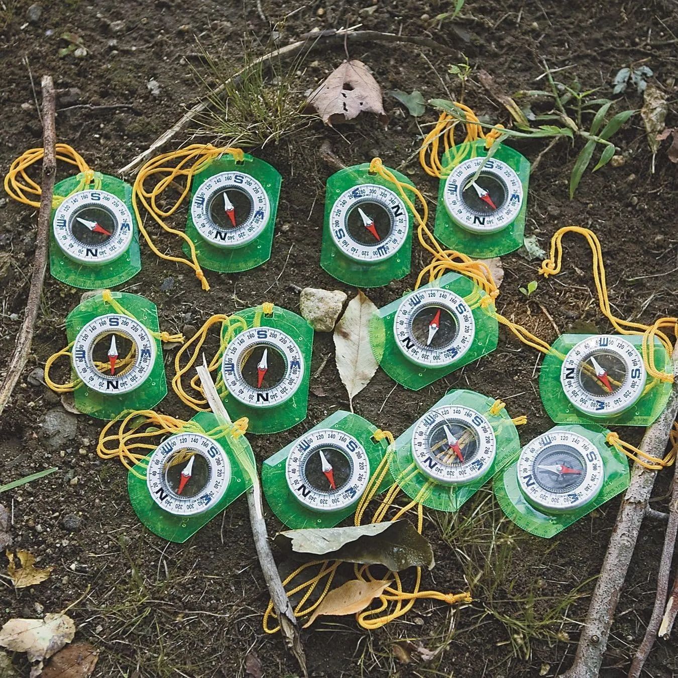 S&S Worldwide Basic Orienteering Compass (Pack of 12)