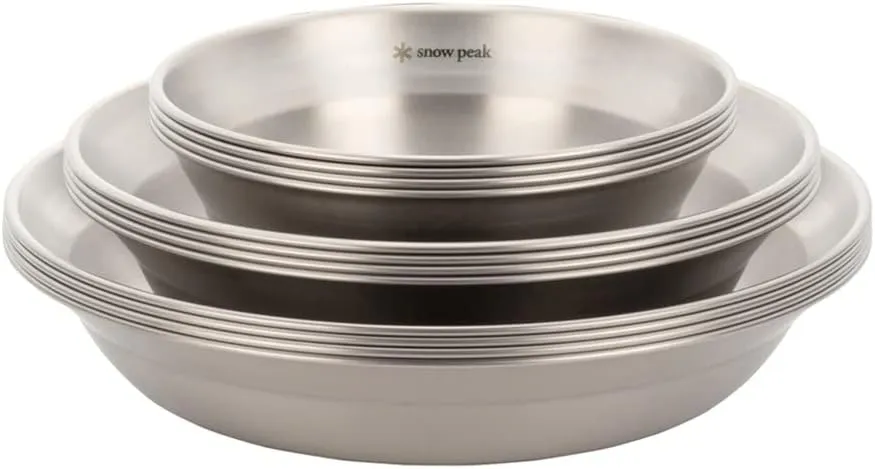 Snow Peak Tableware Set Family, 16 pcs, TW-021, Stainless Steel, Lightweight for Camping Everyday Use, Made in Japan, Lifetime Product Guarantee