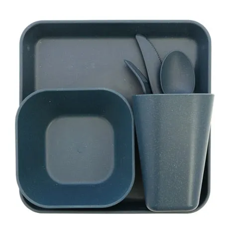 Solo Tableware