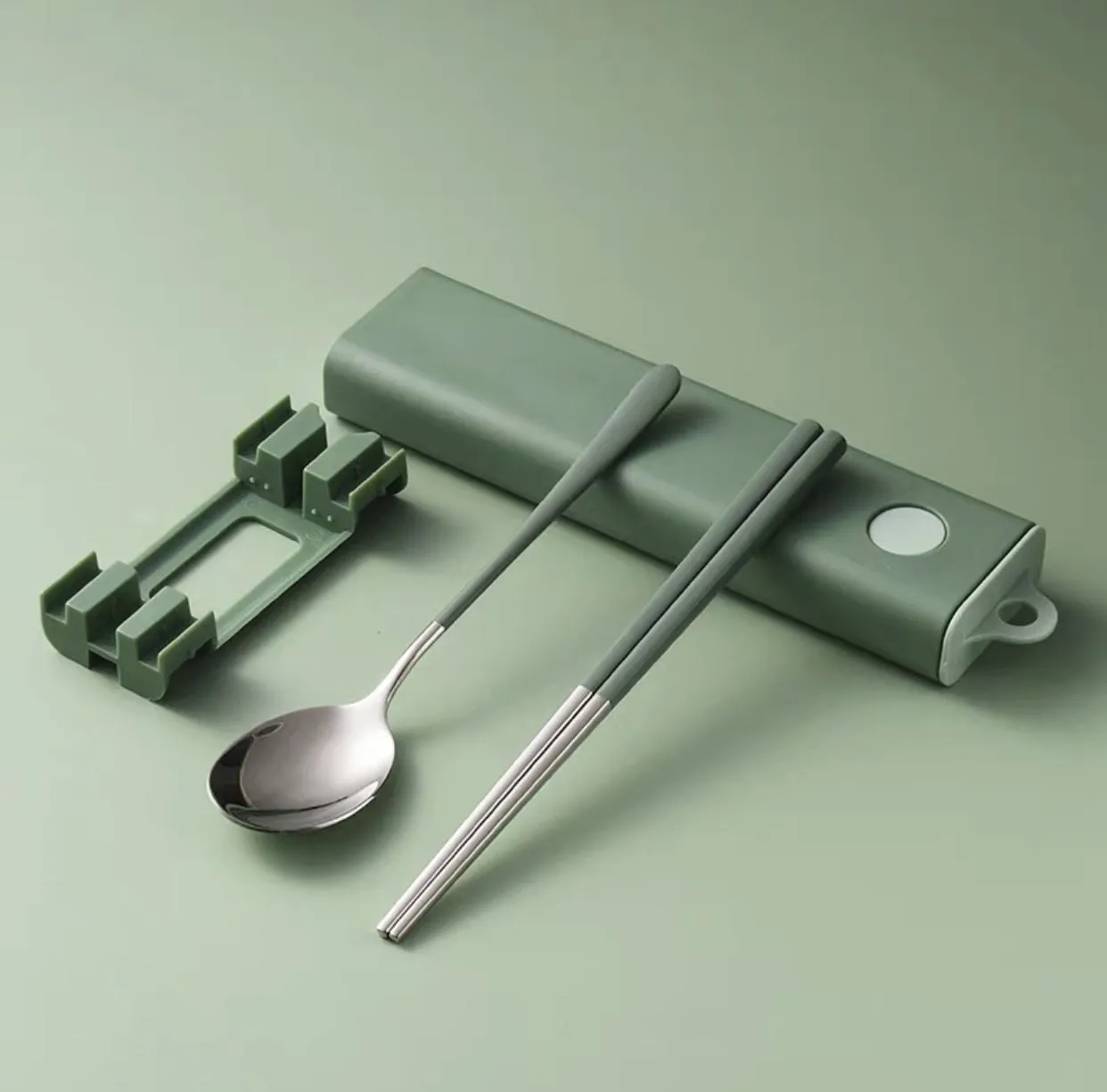 Stainless steel tableware set