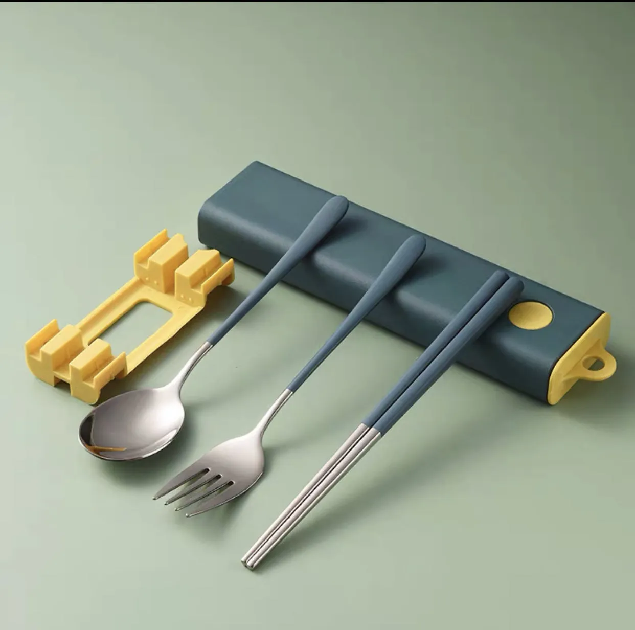 Stainless steel tableware set