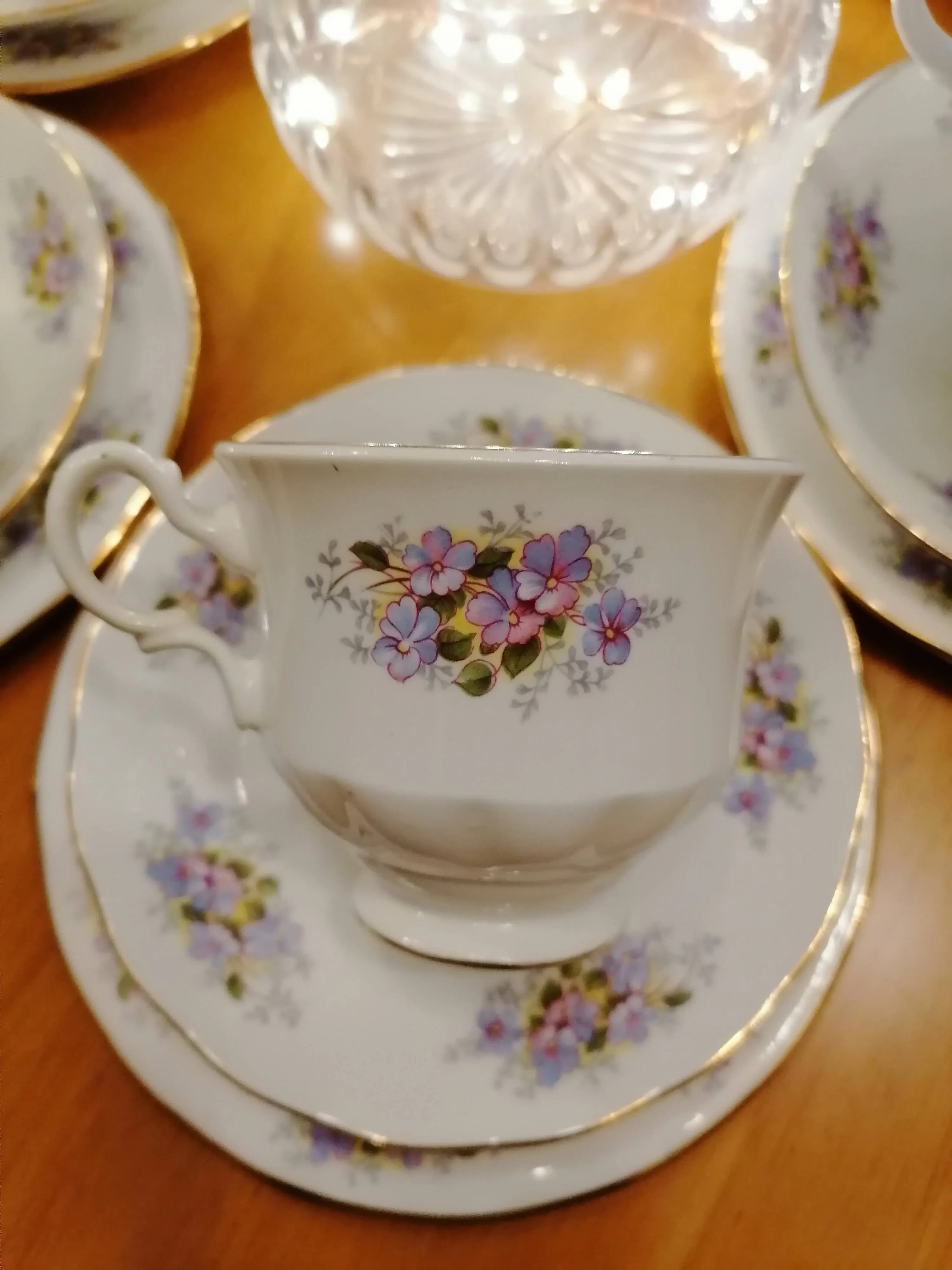 Vintage 18 Piece Gainsborough Tea Set