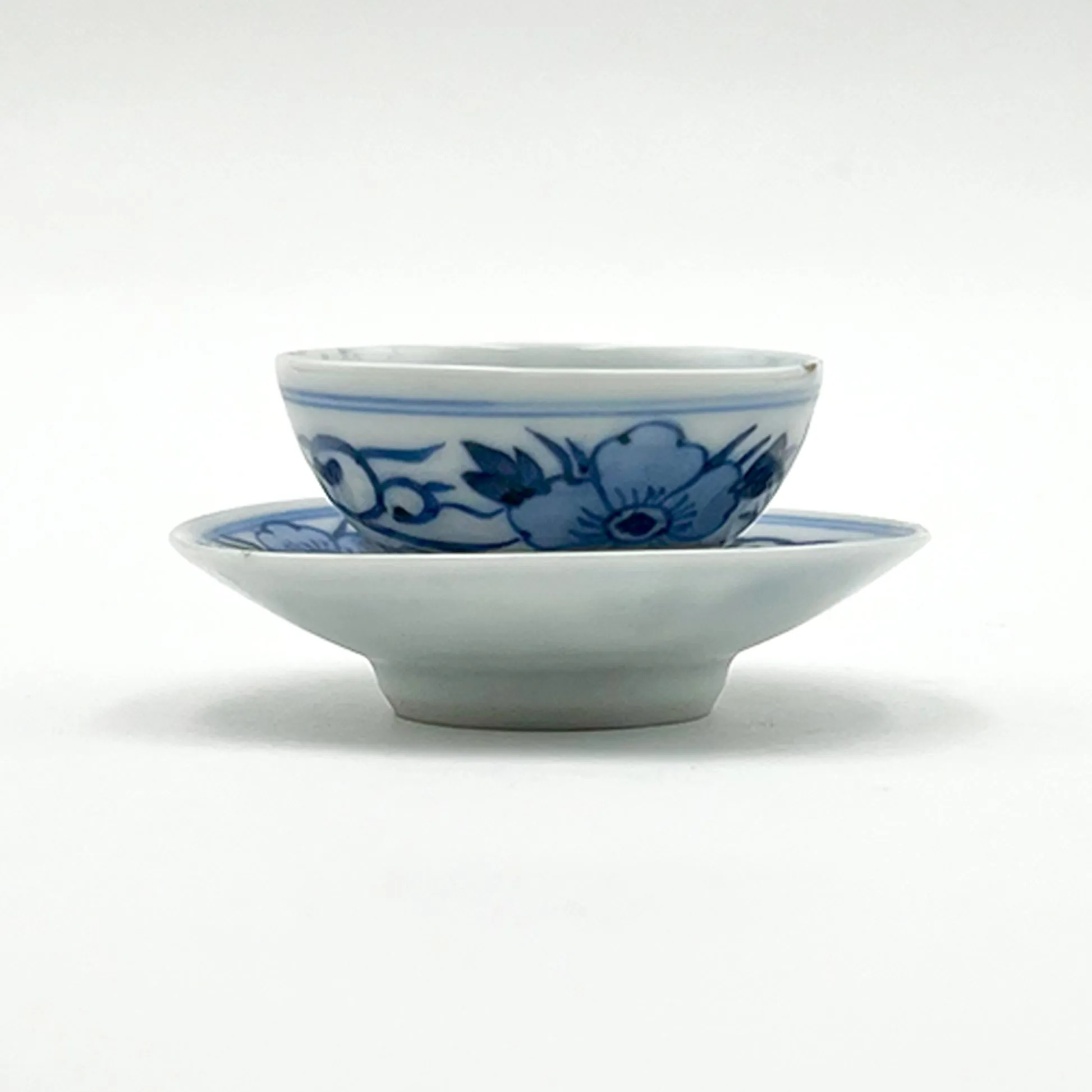 VINTAGE BW Small Tea Cup Set