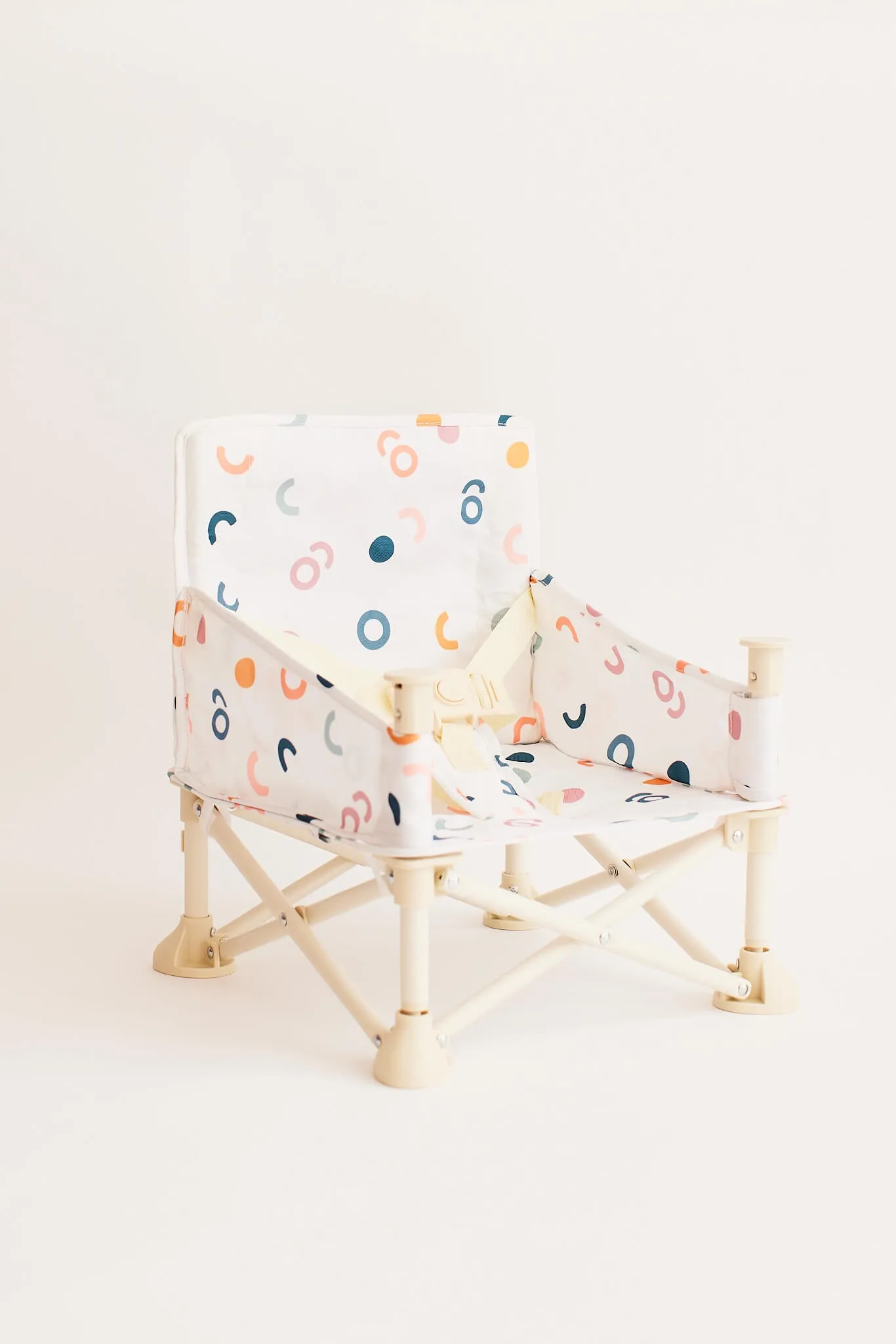 We Might Be Tiny x Izimini Baby Chair & Baby Feeding Set