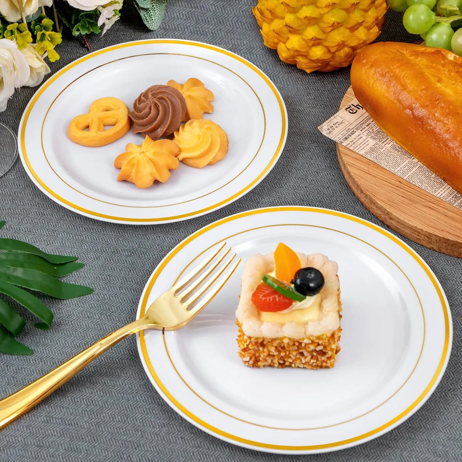 WELLIFE 144Pcs Gold Dessert Plates, 7.5 Inch Plastic Appetizer Plates, White Plates with Gold Rim Heavy Duty Plastic Party Plates, White and Gold Plastic Plates for Party and Wedding